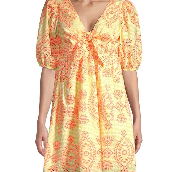 Lilly Pulitzer Sarafina Eyelet Babydoll Dress NWT 12 yellow orange puff sleeves - Picture 2 of 6